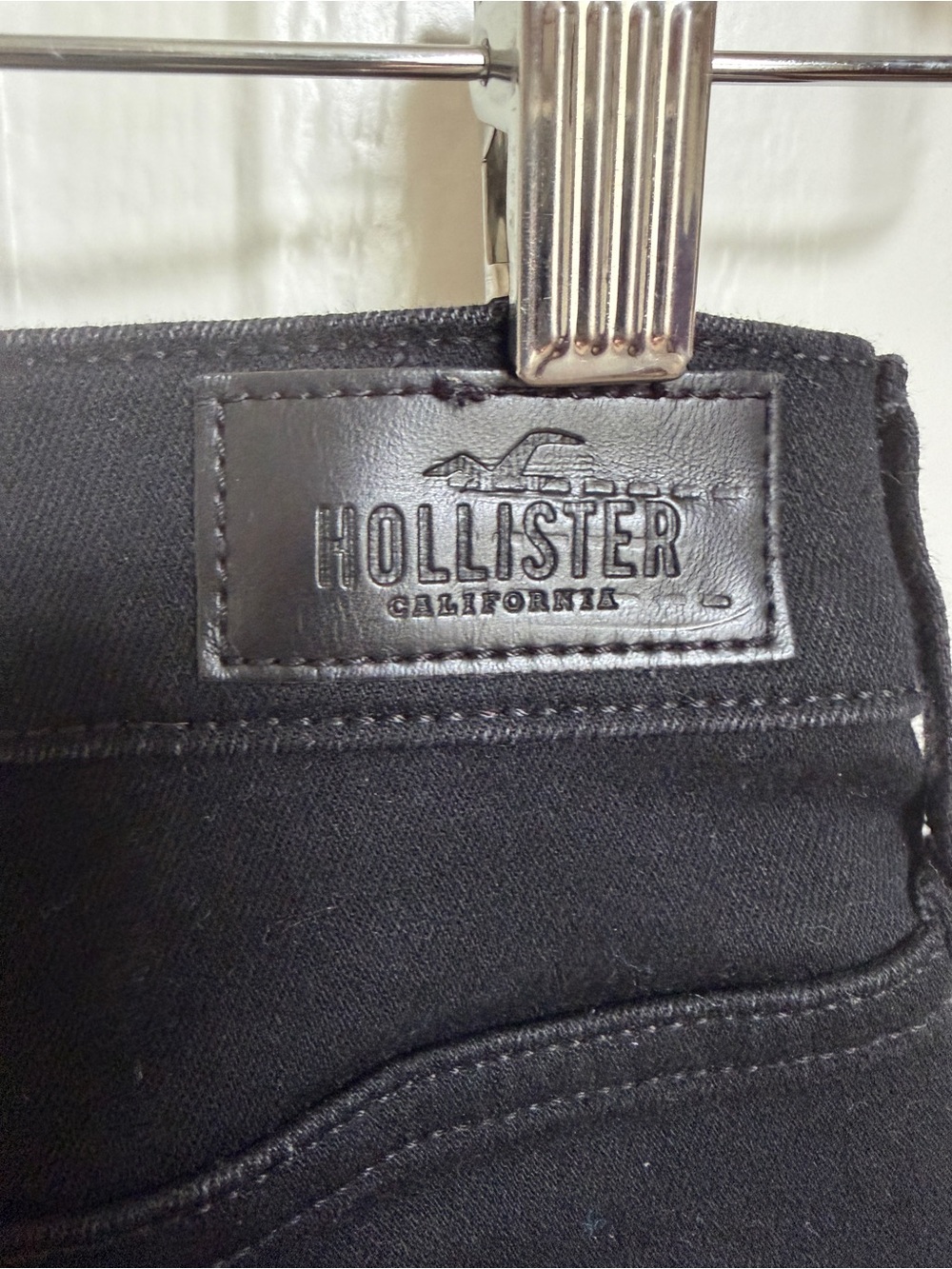Hollister Black High-Rise Short Jeans